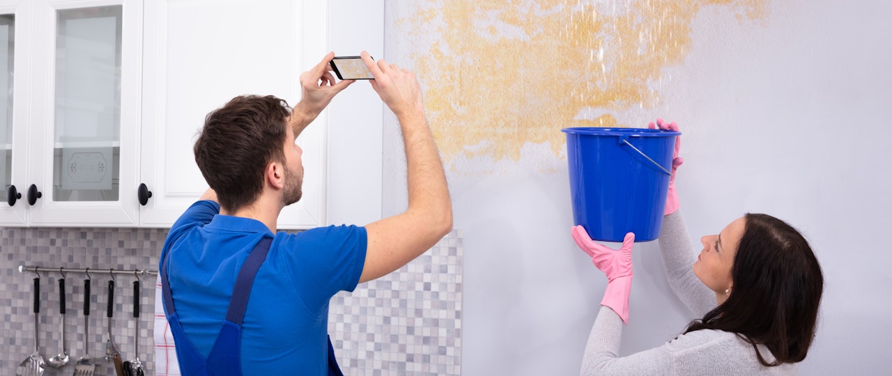 How to detect water damage in a house