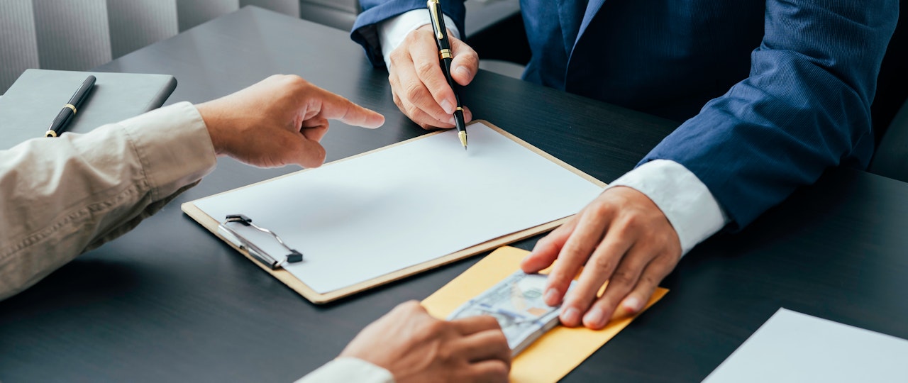 How long does a landlord have to make deductions?