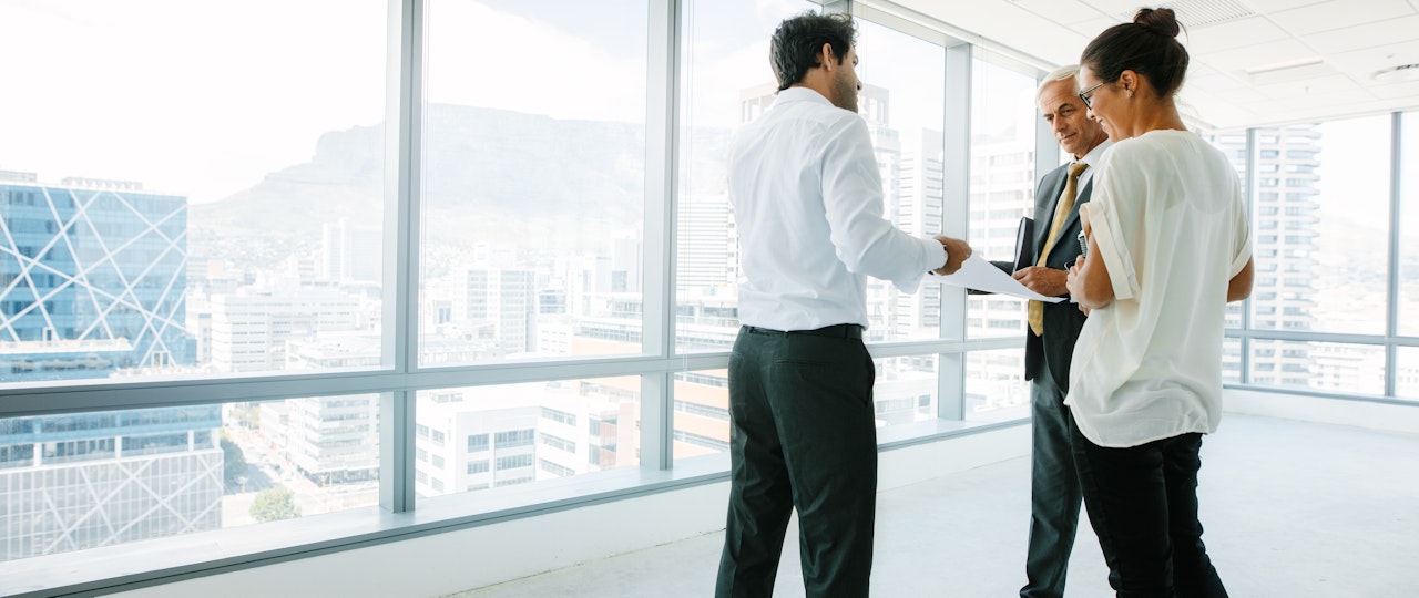 Can a landlord refuse to renew a commercial lease?