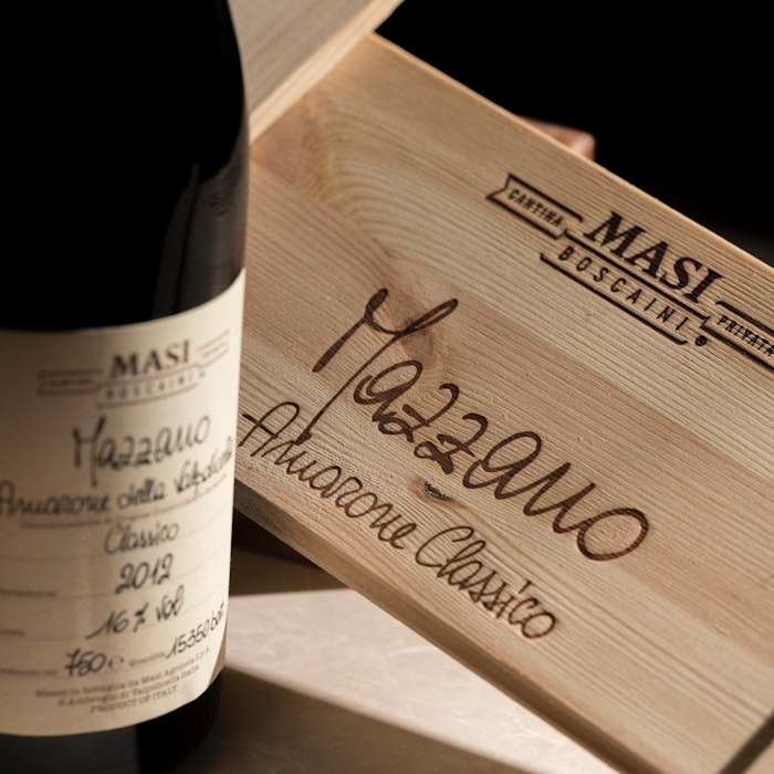 https://www.datocms-assets.com/50627/1634200895-3-3-mazzano-magnum.jpeg?auto=format&h=700