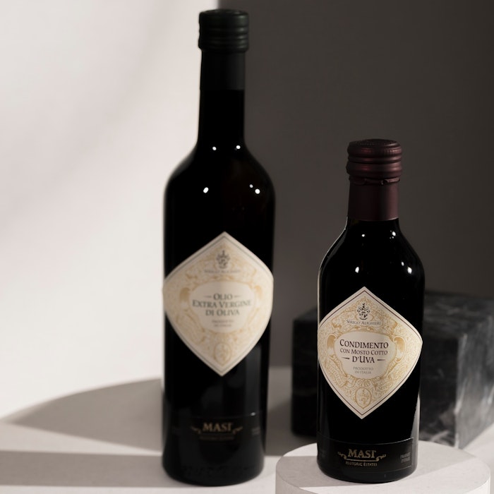 https://www.datocms-assets.com/50627/1634214708-2-3-olio-valpolicella.jpeg?auto=format&h=700