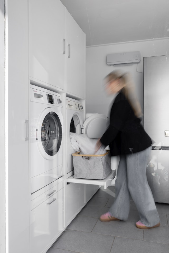 Ontdek de wasmachine en drogerkast kasten van Wastoren! U heeft dankzij onze waskasten een zalige wasplaats, waskamer of washok binnen handbereik. Met een wasmachine en droogkast op hoogte ervaart u veel wasplezier!