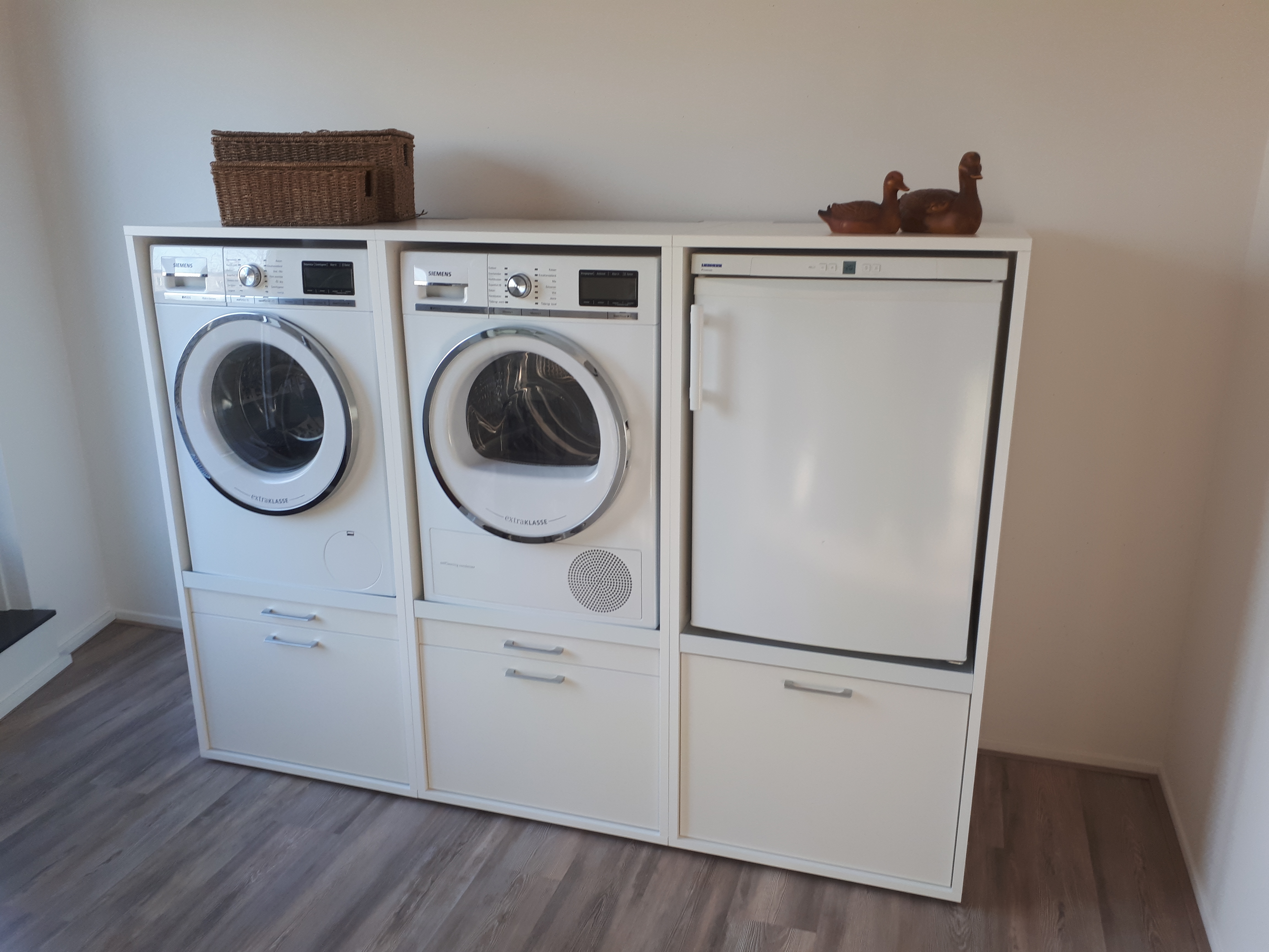 Adaptable Cupboard Solutions for People with Disabilities