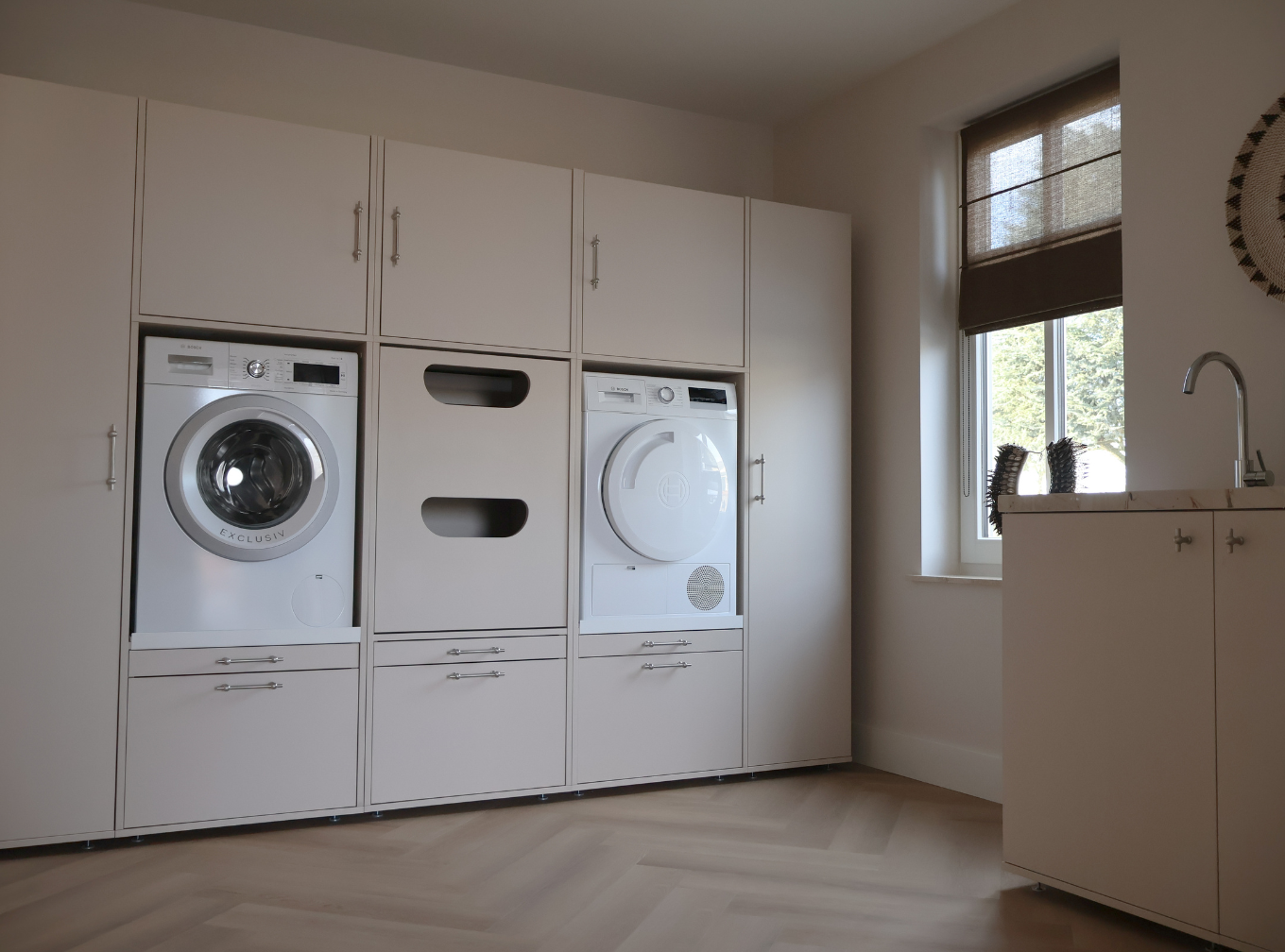 Waschmaschinenschrank in Cashmere Beige für den HWR