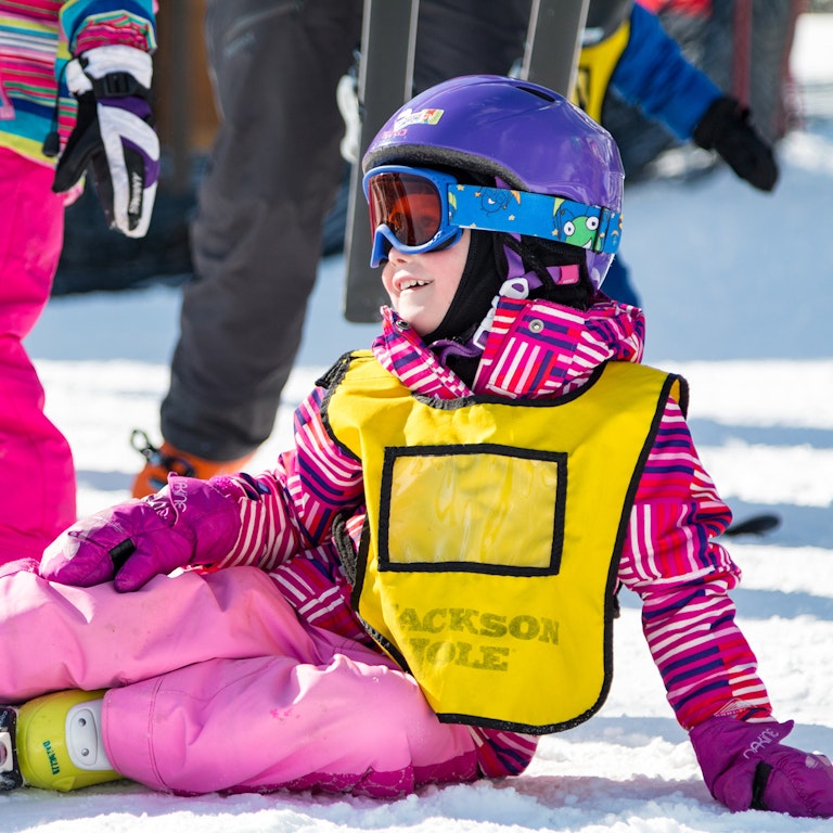 Children ski lesson