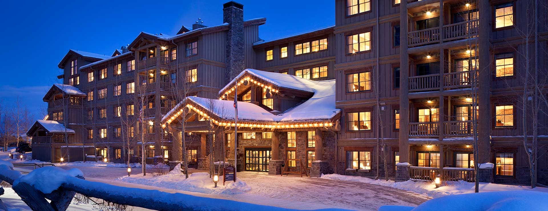 Lodge at base of Jackson Hole Mountain Resort