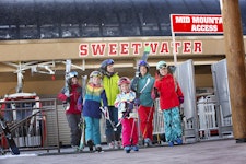 Family walking off Sweetwater at the mid-station