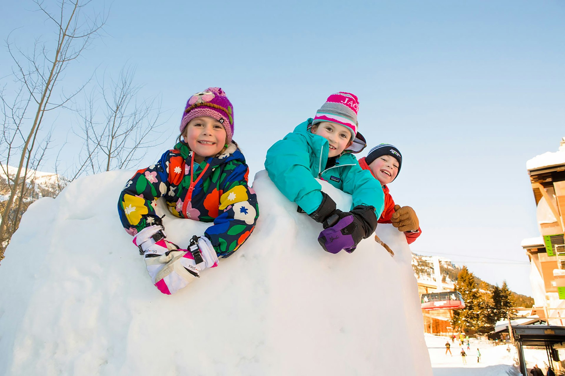 kids on snow castle