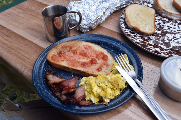 Breakfast catered by Darwin Ranch