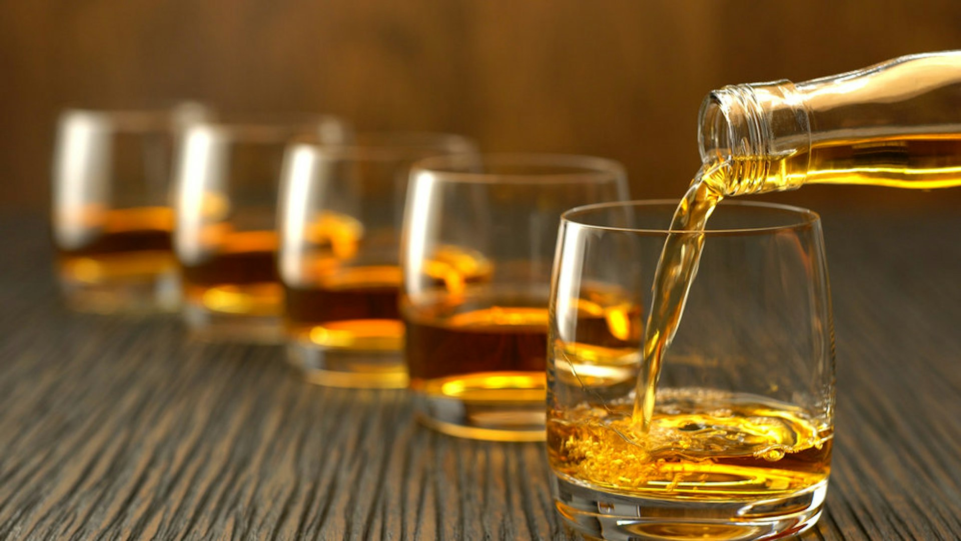 whiskey pour