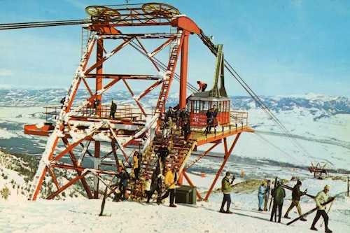 Original top Tram dock with tram sitting in it
