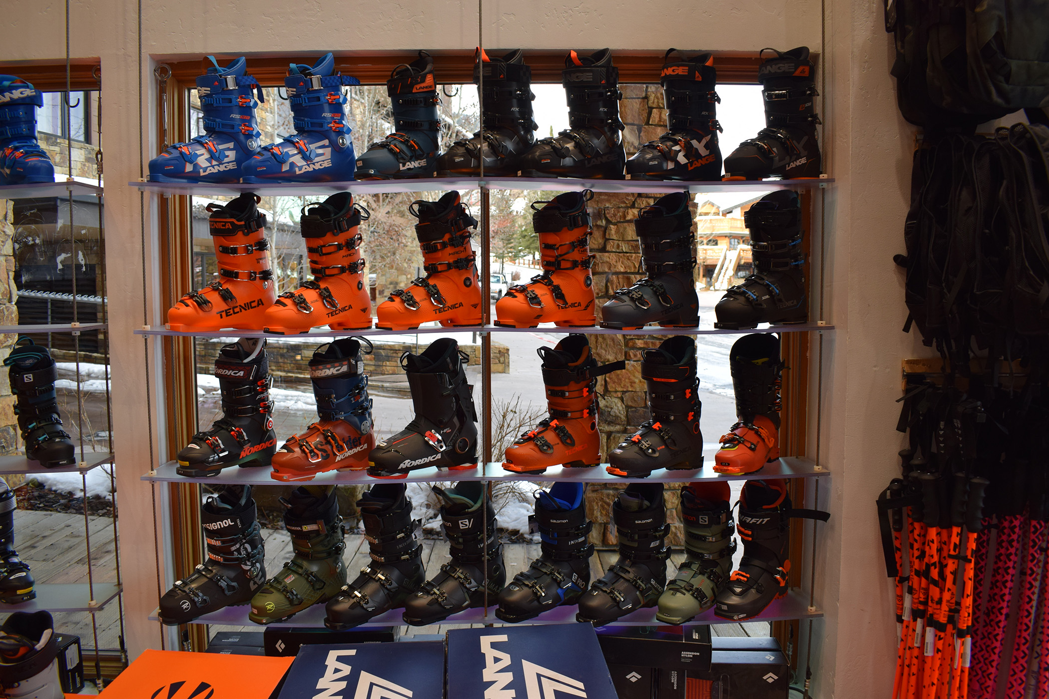 Shopping in Teton Village - Jackson 