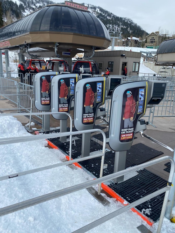 Lift on Left Gates