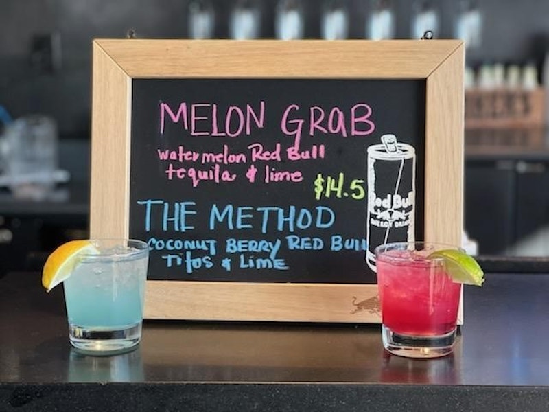 rendezvous casual dining drinks