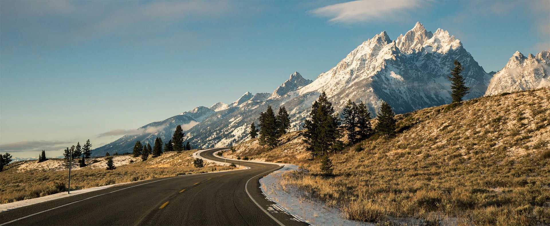 road to the tetons