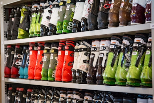 Rental ski boots