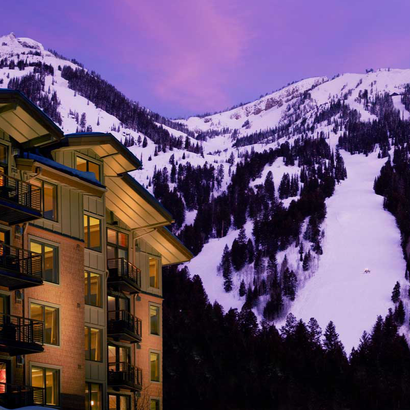 Sunset view of Hotel Terra on the slopes