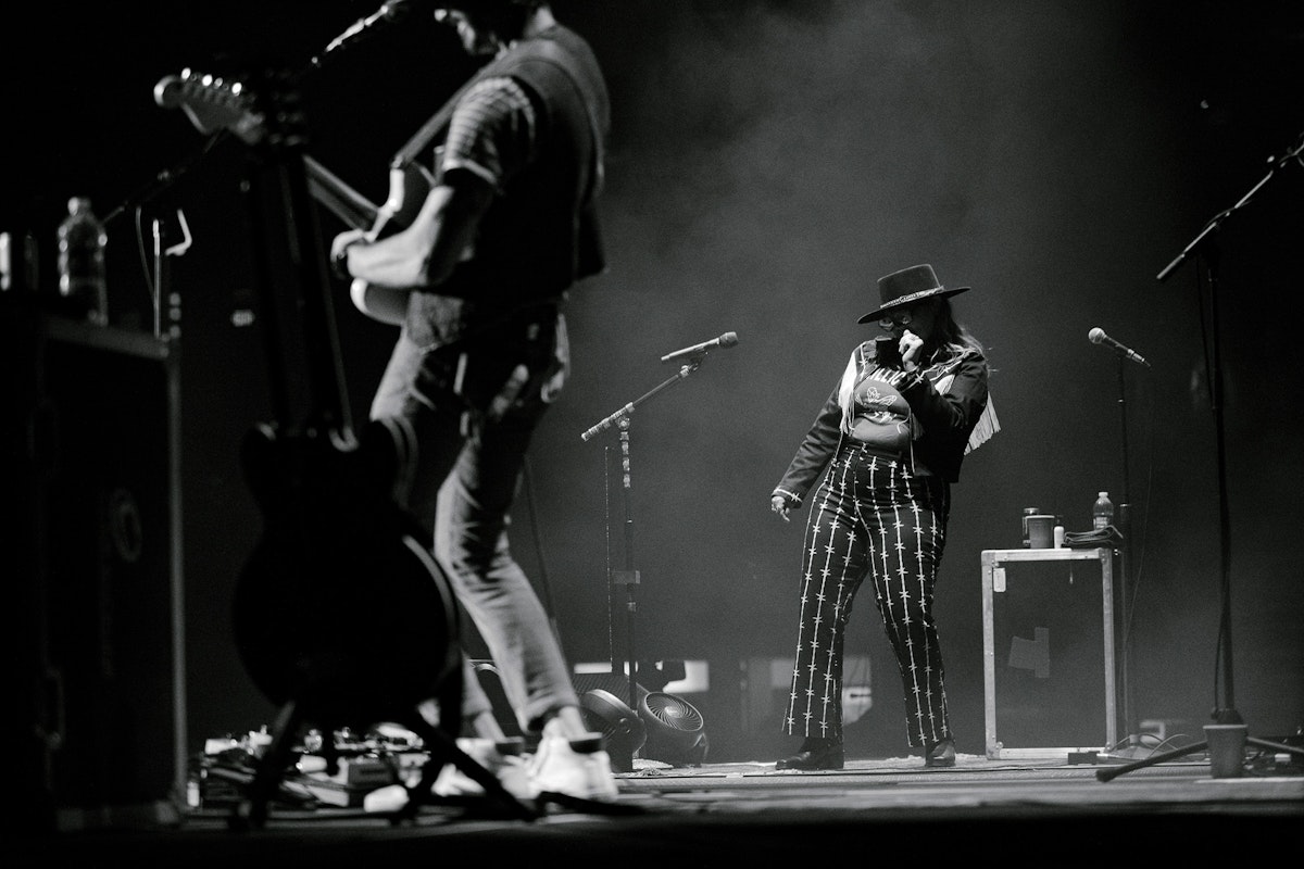 Elle King performing