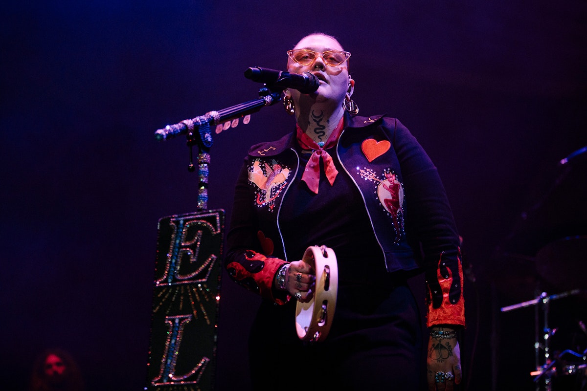 Elle King performing