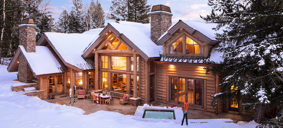 JHRL slopeside lodging property