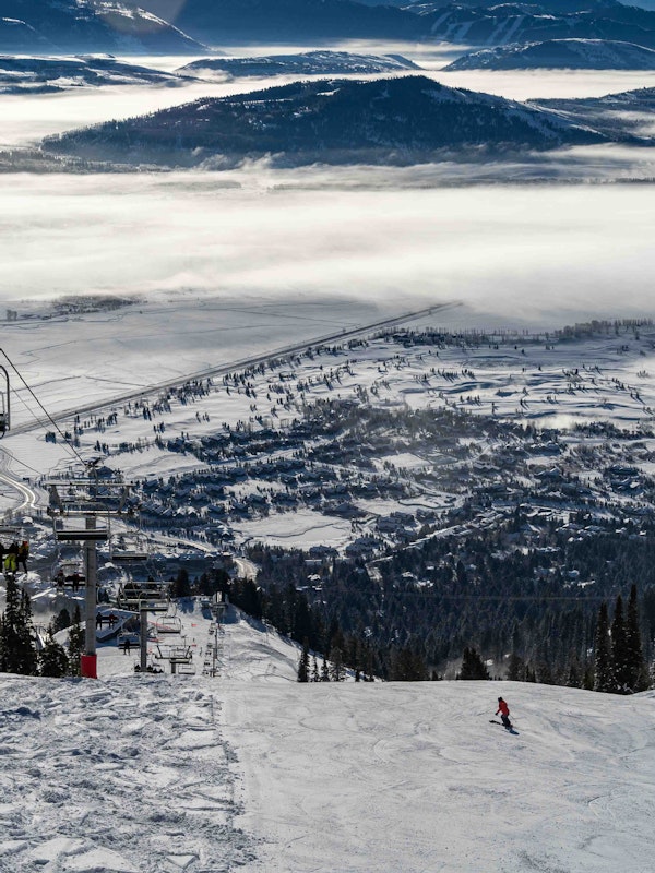 Beautiful morning up on the mountain and in the valley