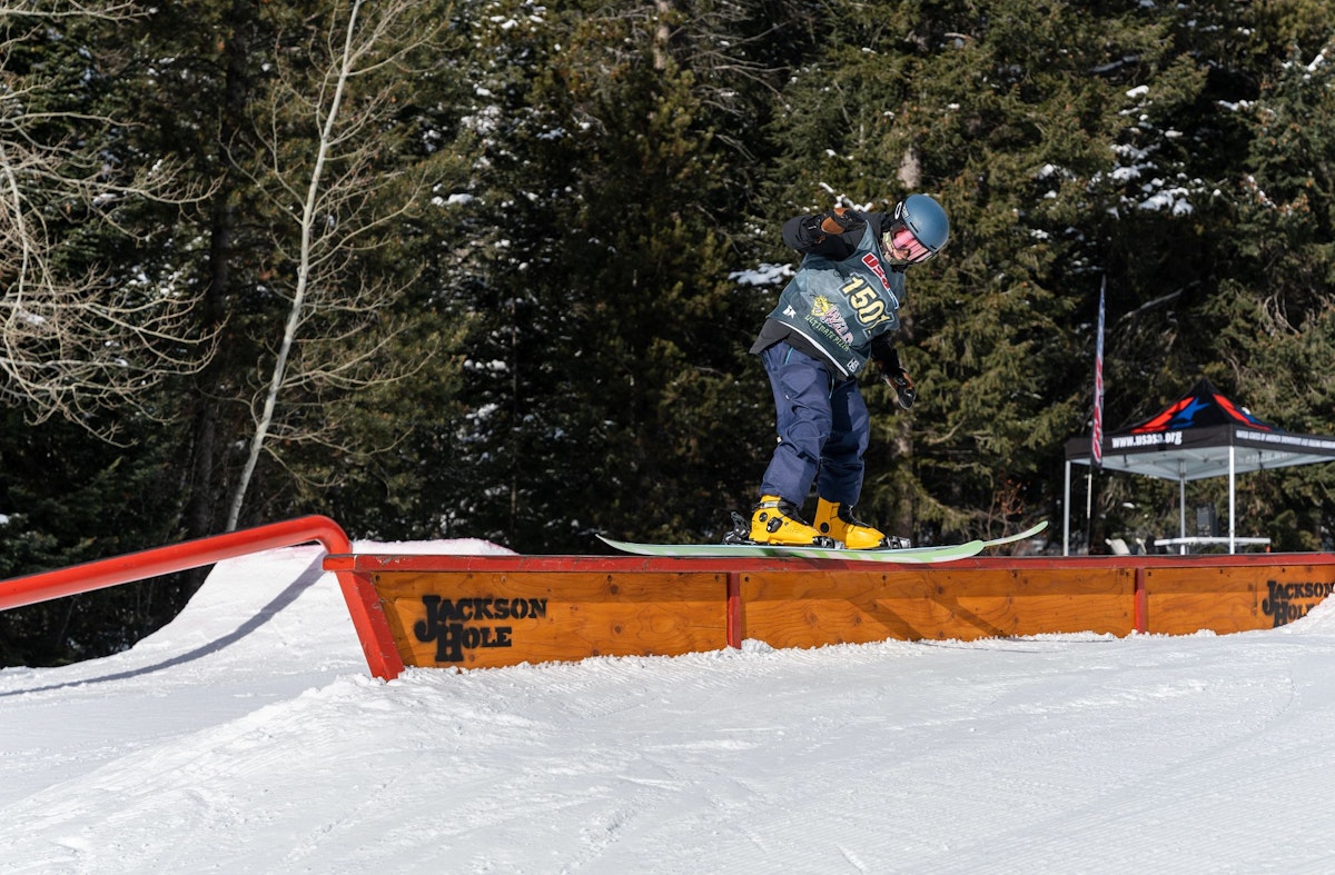 USASA competitor on a rail