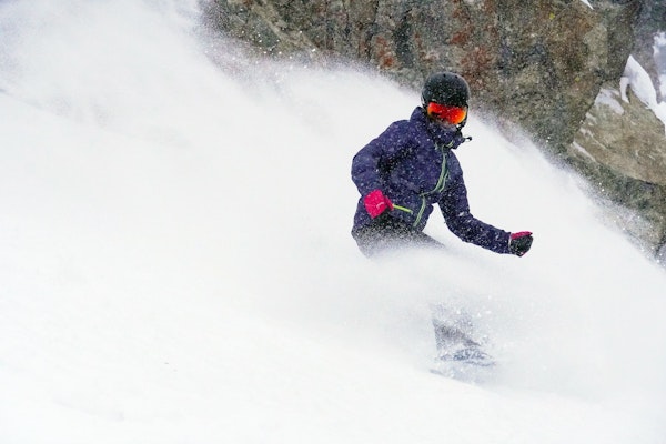 Ester snowboarding