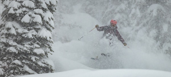 Skiing powder pillows