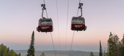Evening gondola ride
