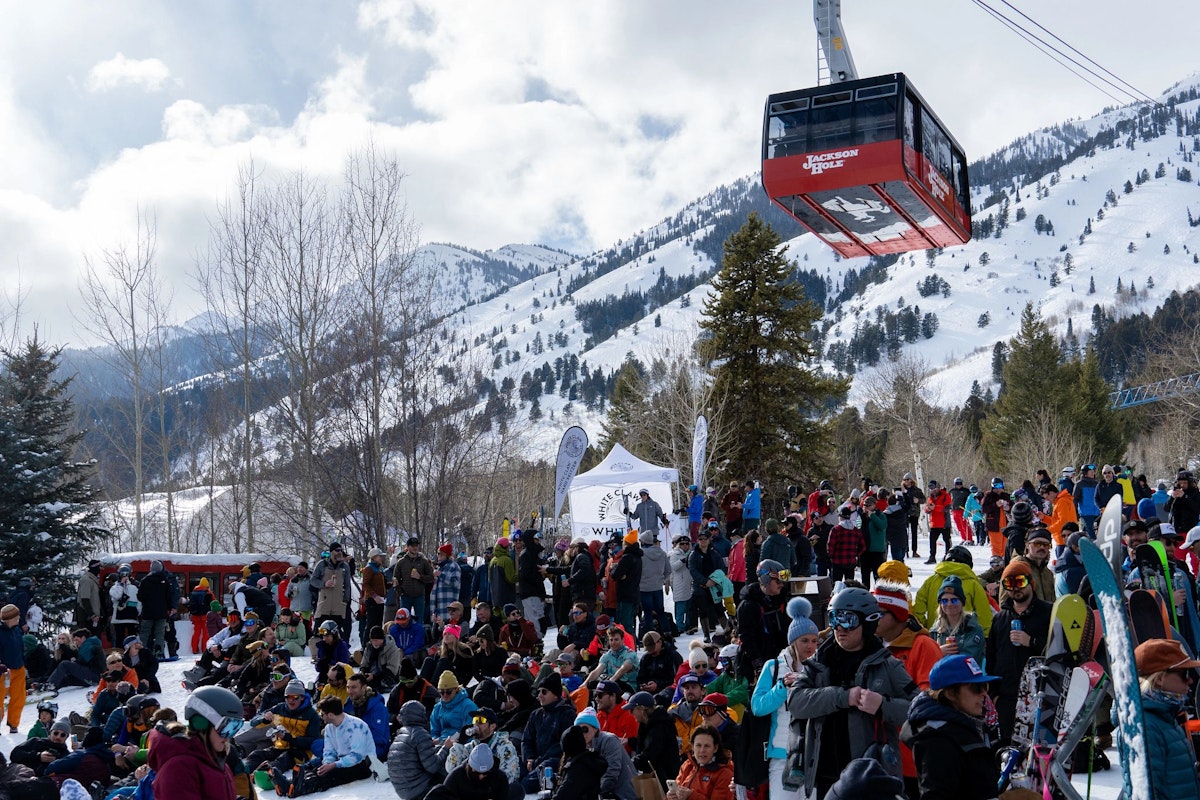 The tram flying overhead at Road to Rendezvous