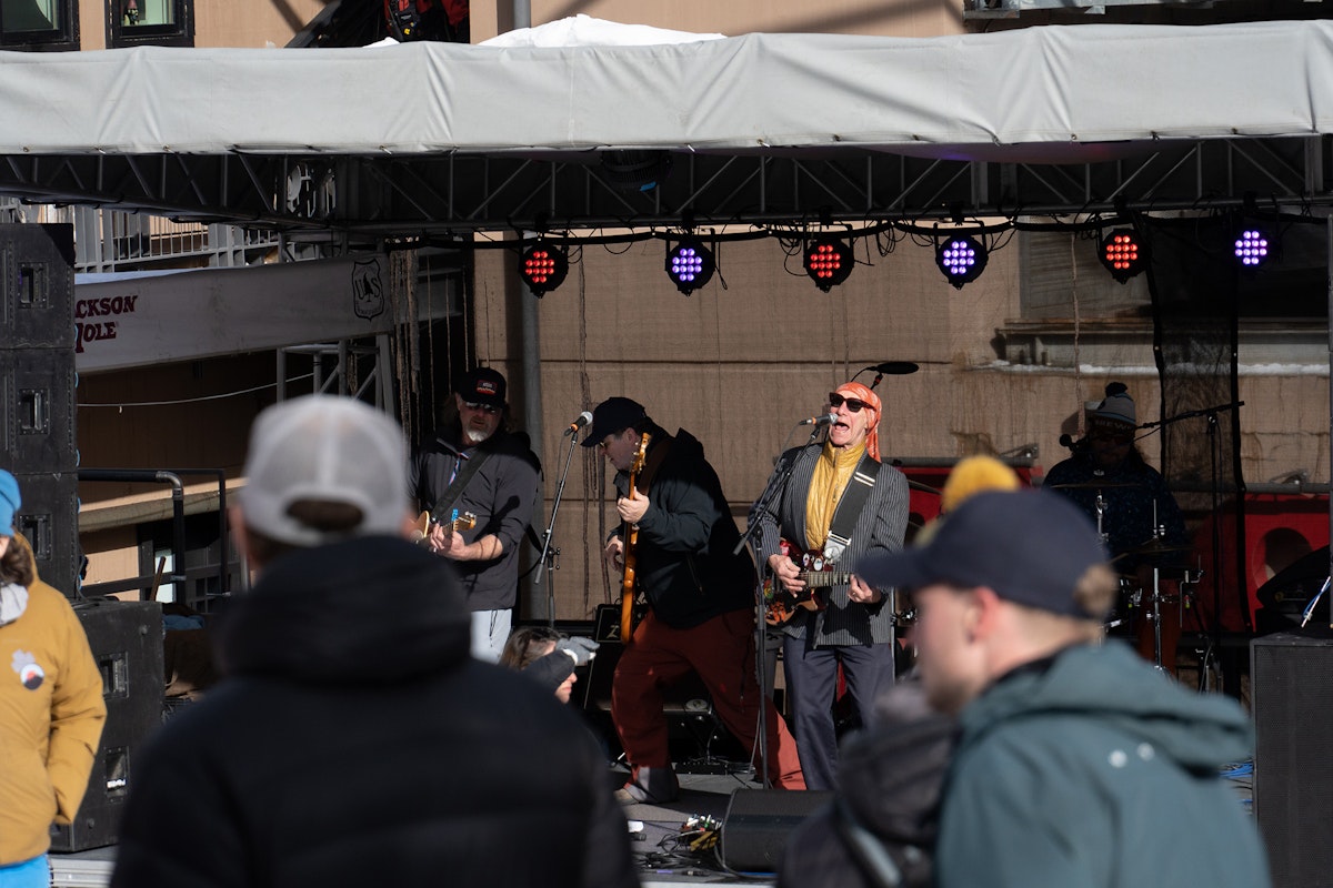 performing at Road to Rendezvous