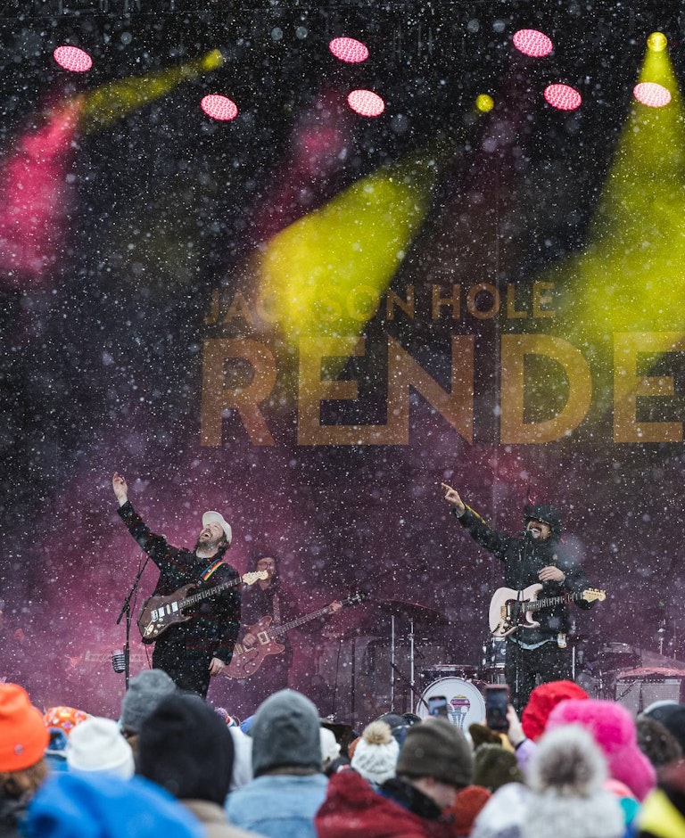 Futurebirds performing at Rendezvous Spring Festival
