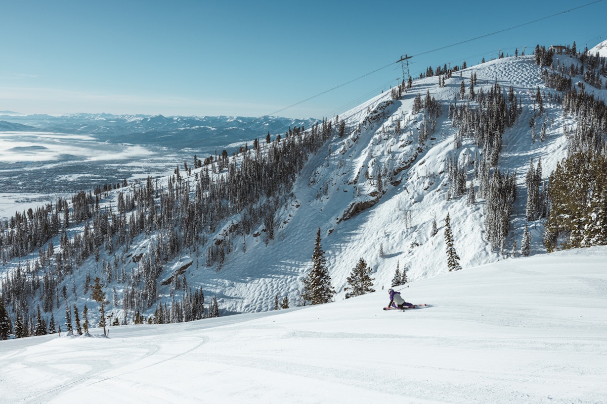 Skiing