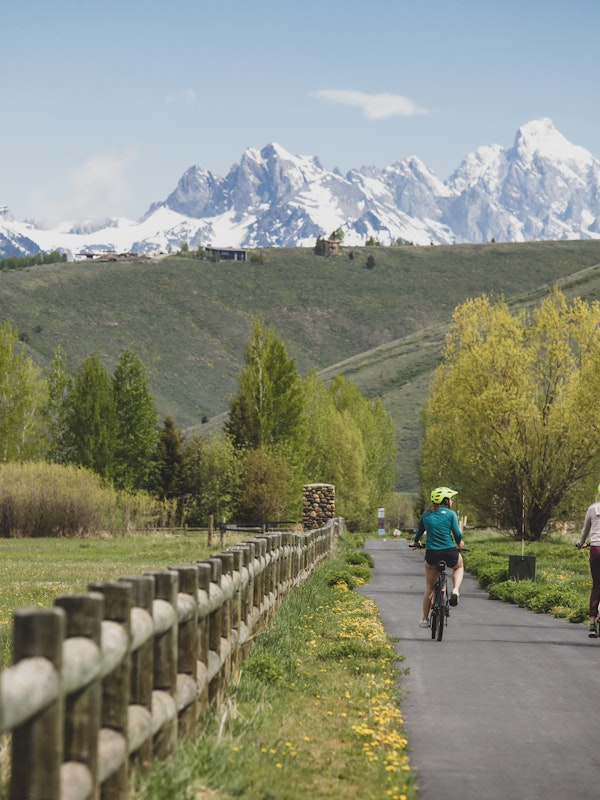 biking_pathway