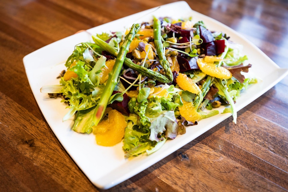 A vegetarian dish at Piste Mountain Bistro