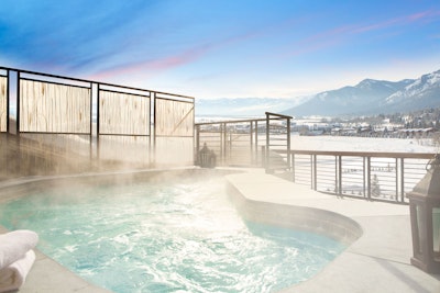 Rooftop hot tub at Hotel Terra