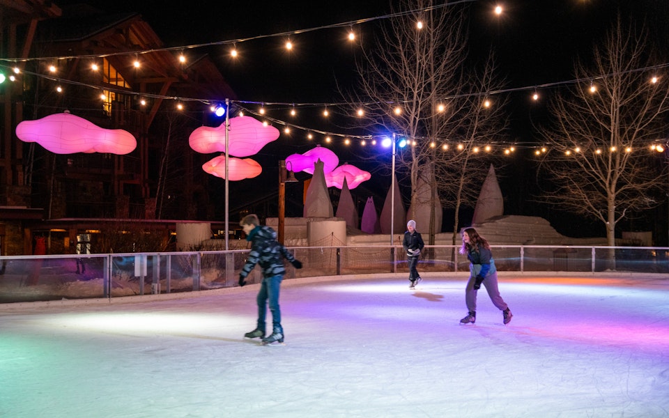people ice skating