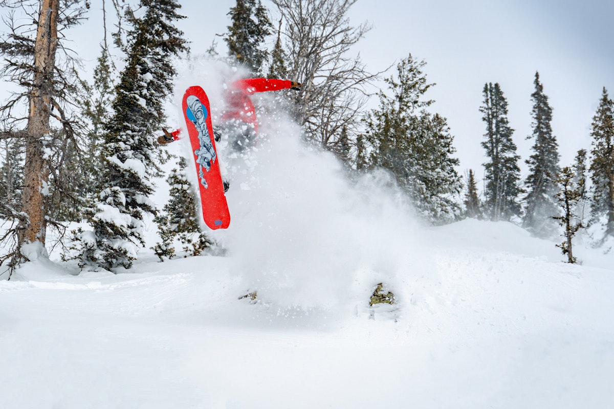 Cam Luckey with a face full of cold smoke | p: Brandon Garvey