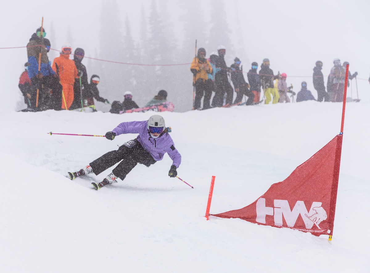 skier competing in Dick's Ditch