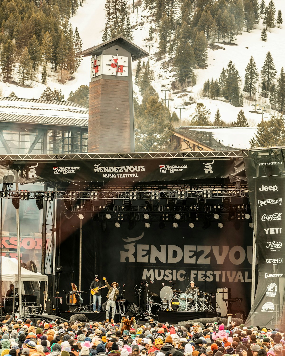 A beautiful setting for a music festival! | p: Keegan Rice