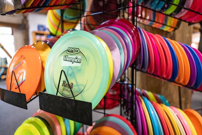 Disc golf discs