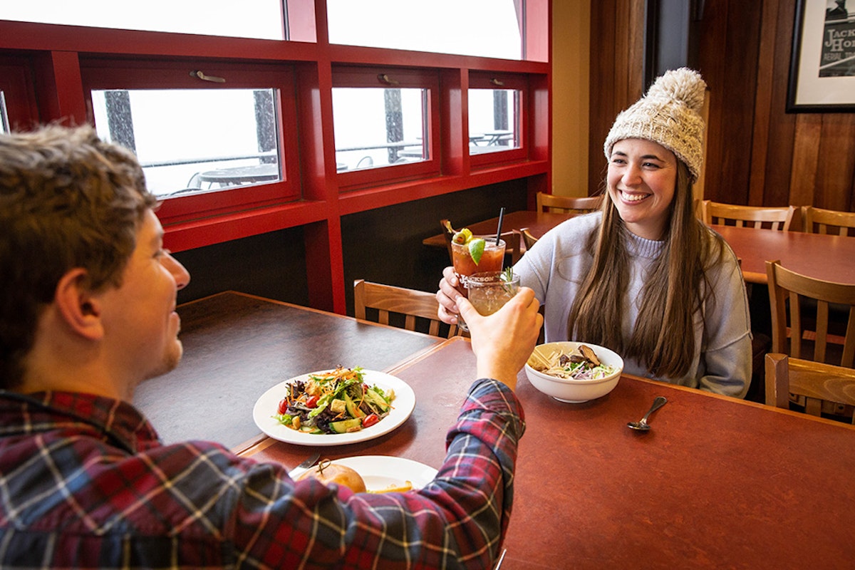 Rendezvous Alpine Kitchen dining