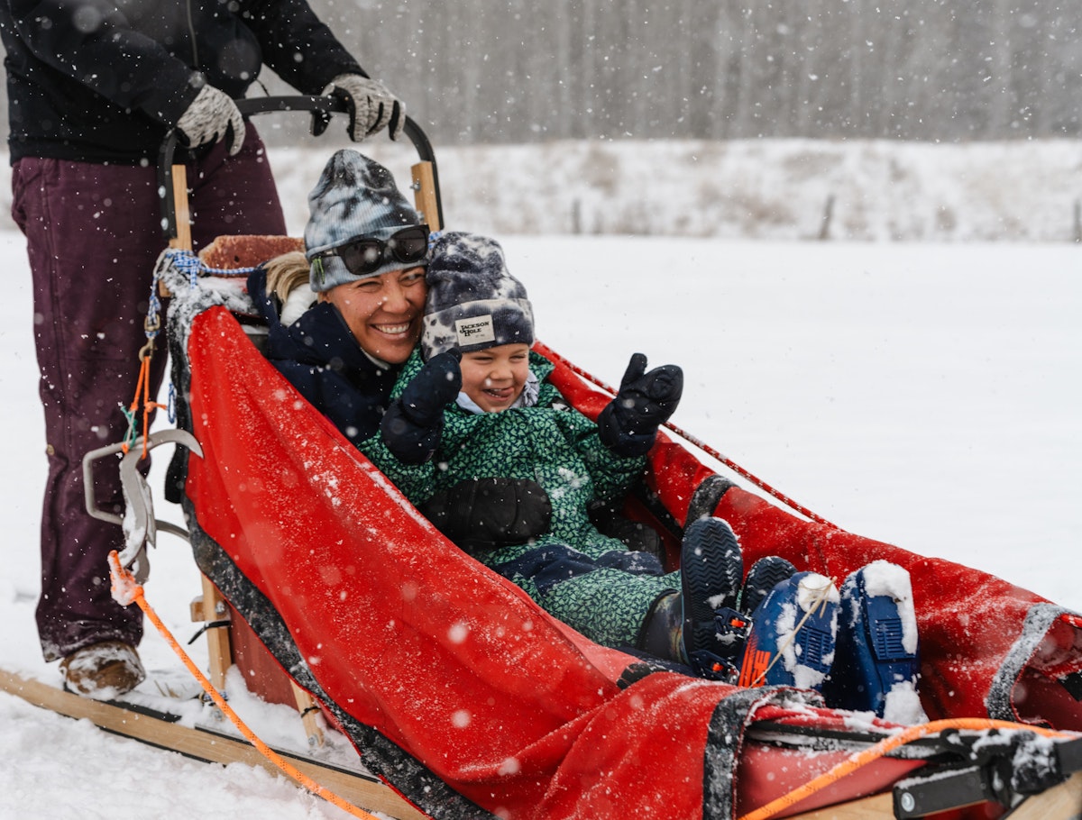 Dogsledding | p: Connor Burkesmith