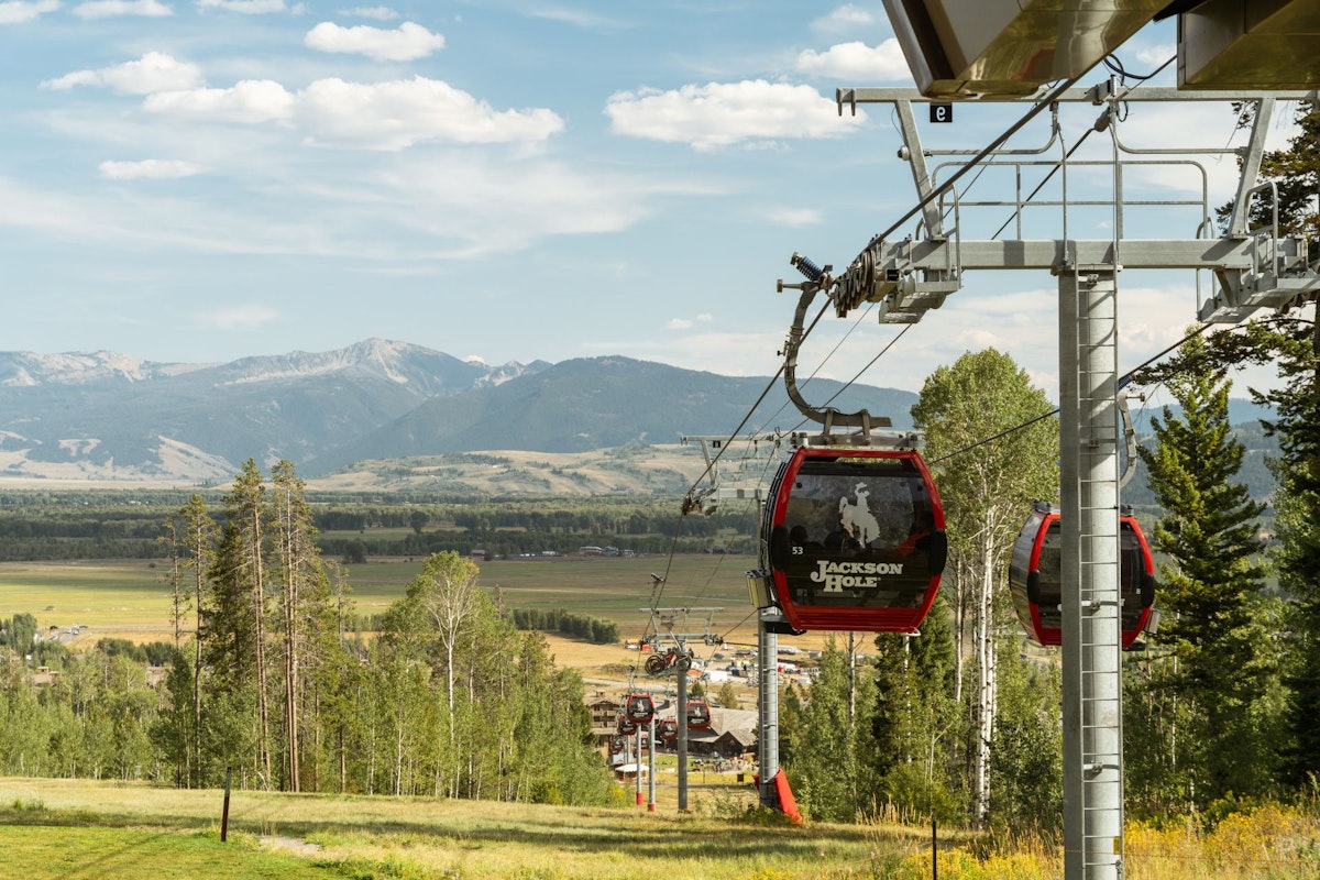 Sweetwater Gondola with valley below