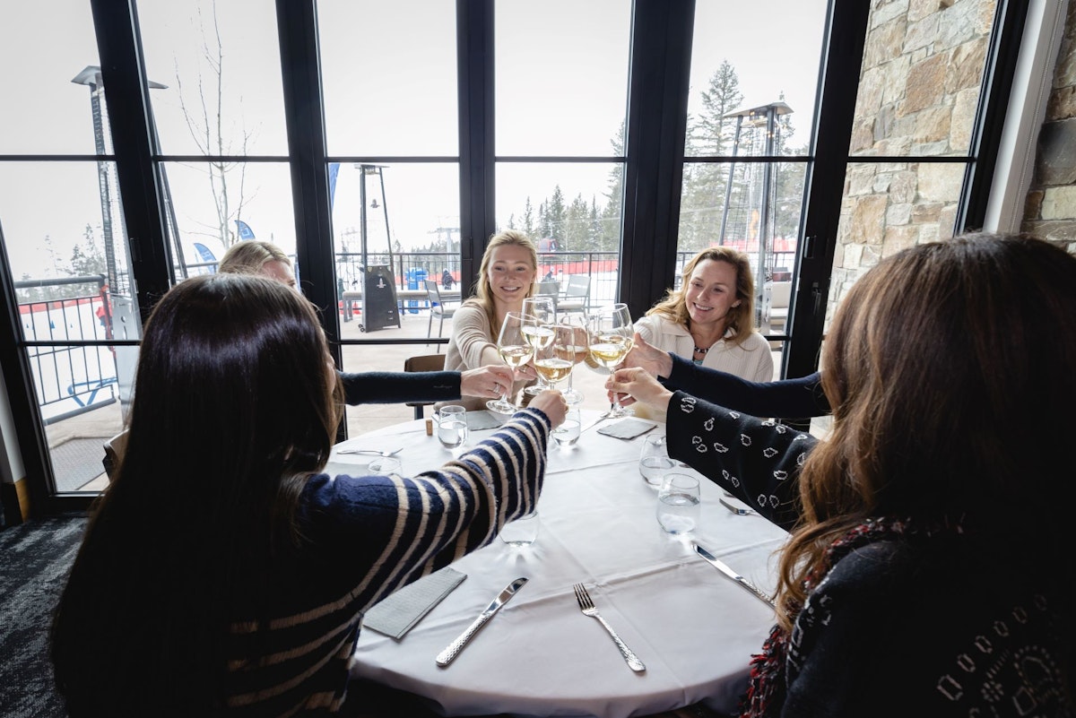Women Dining at Trapper's
