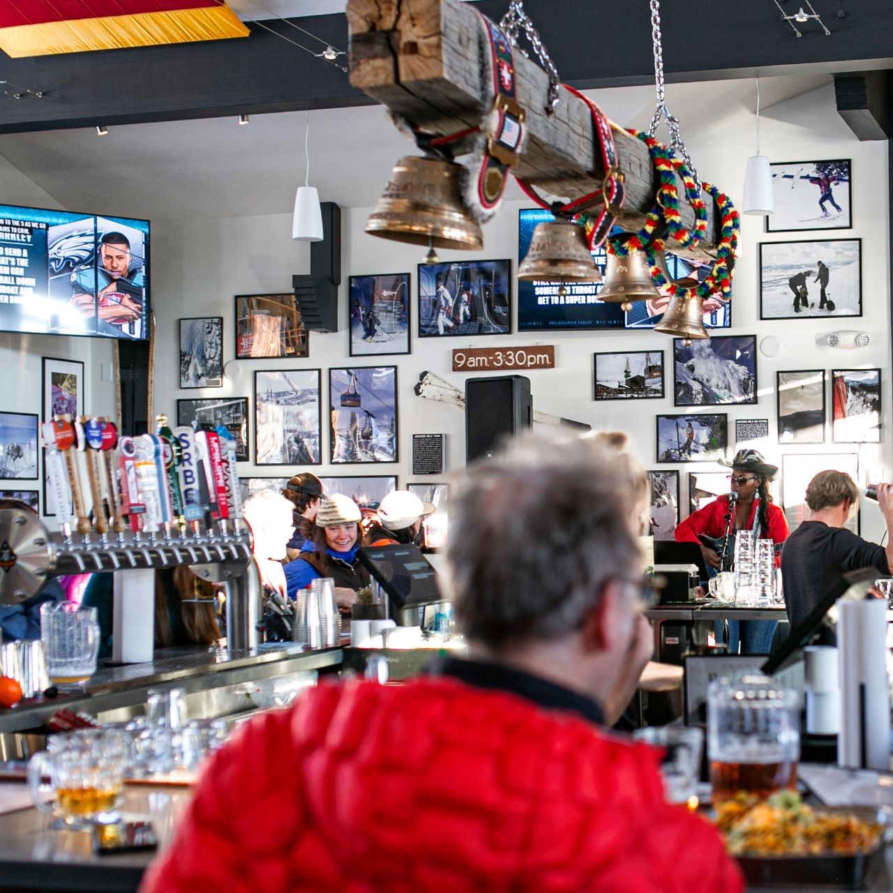 Tram Dock Bar