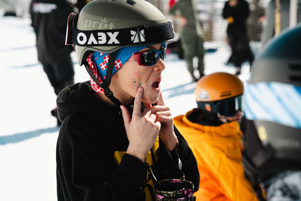 Snowboarder getting ready for their run in Dick's Ditch
