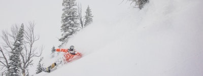 snowboarding ripping powder