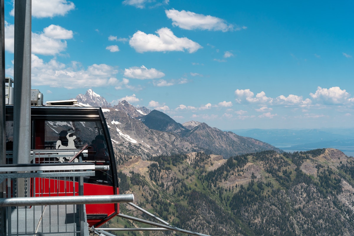 summer tram
