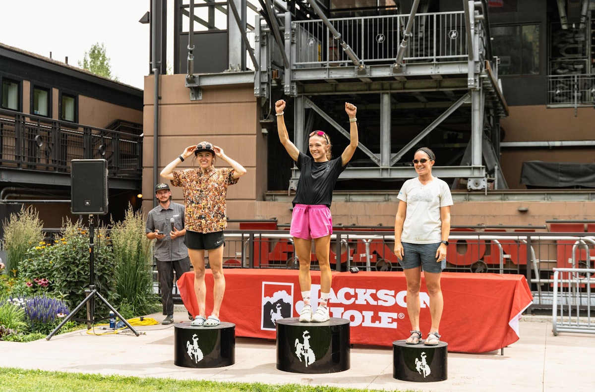 Runners at Rendezvous Hill Climb Awards